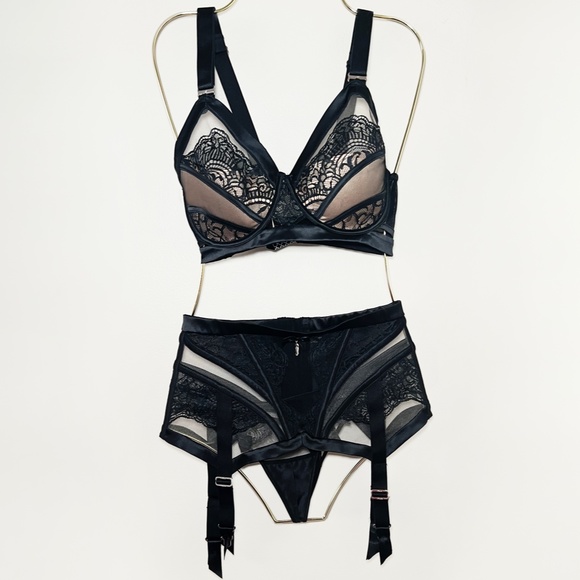 Honey Birdette (Set) - Picture 2 of 3